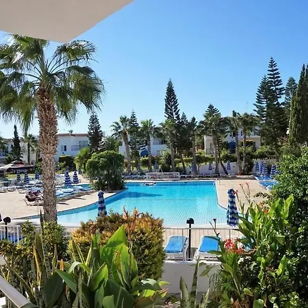 Hotel Andreotis Apts 2*