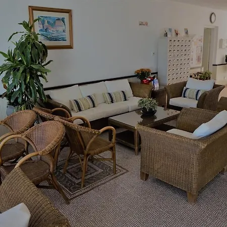 Hotel Andreotis Apts 2*