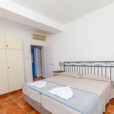 Hotel Andreotis Apts 2*